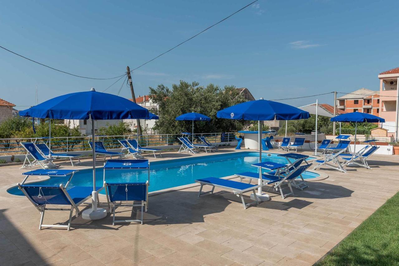 Porto Samaria Holiday Resort Trogir Extérieur photo