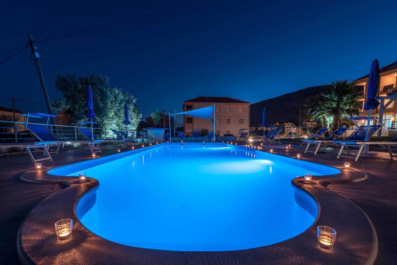 Porto Samaria Holiday Resort Trogir Extérieur photo