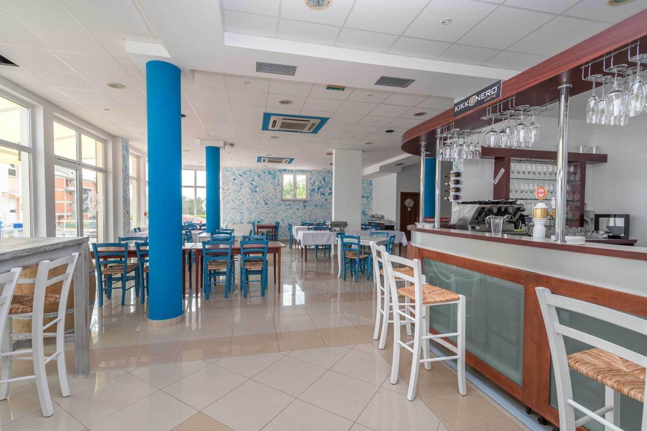Porto Samaria Holiday Resort Trogir Extérieur photo