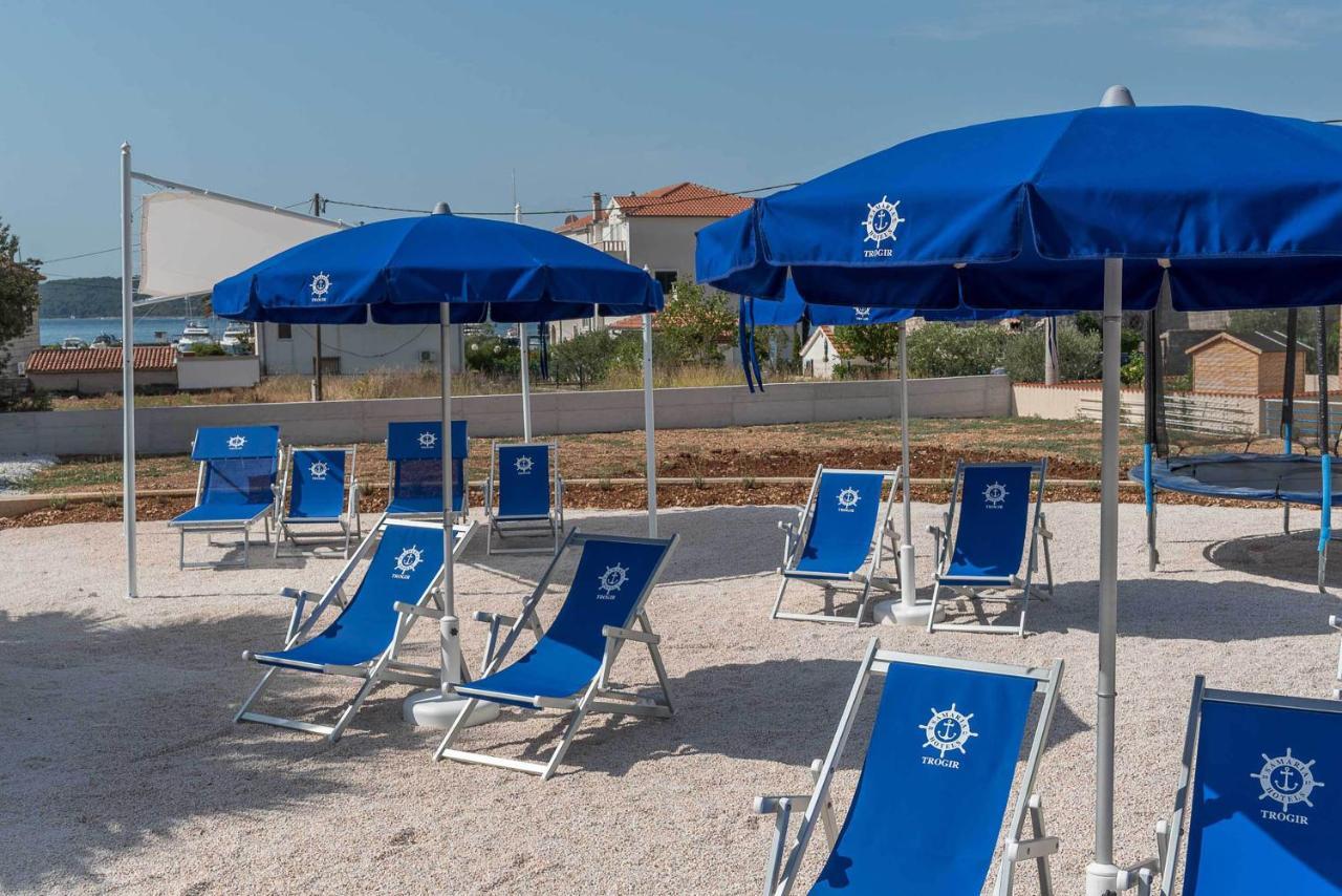 Porto Samaria Holiday Resort Trogir Extérieur photo