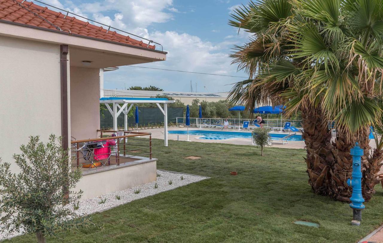 Porto Samaria Holiday Resort Trogir Extérieur photo