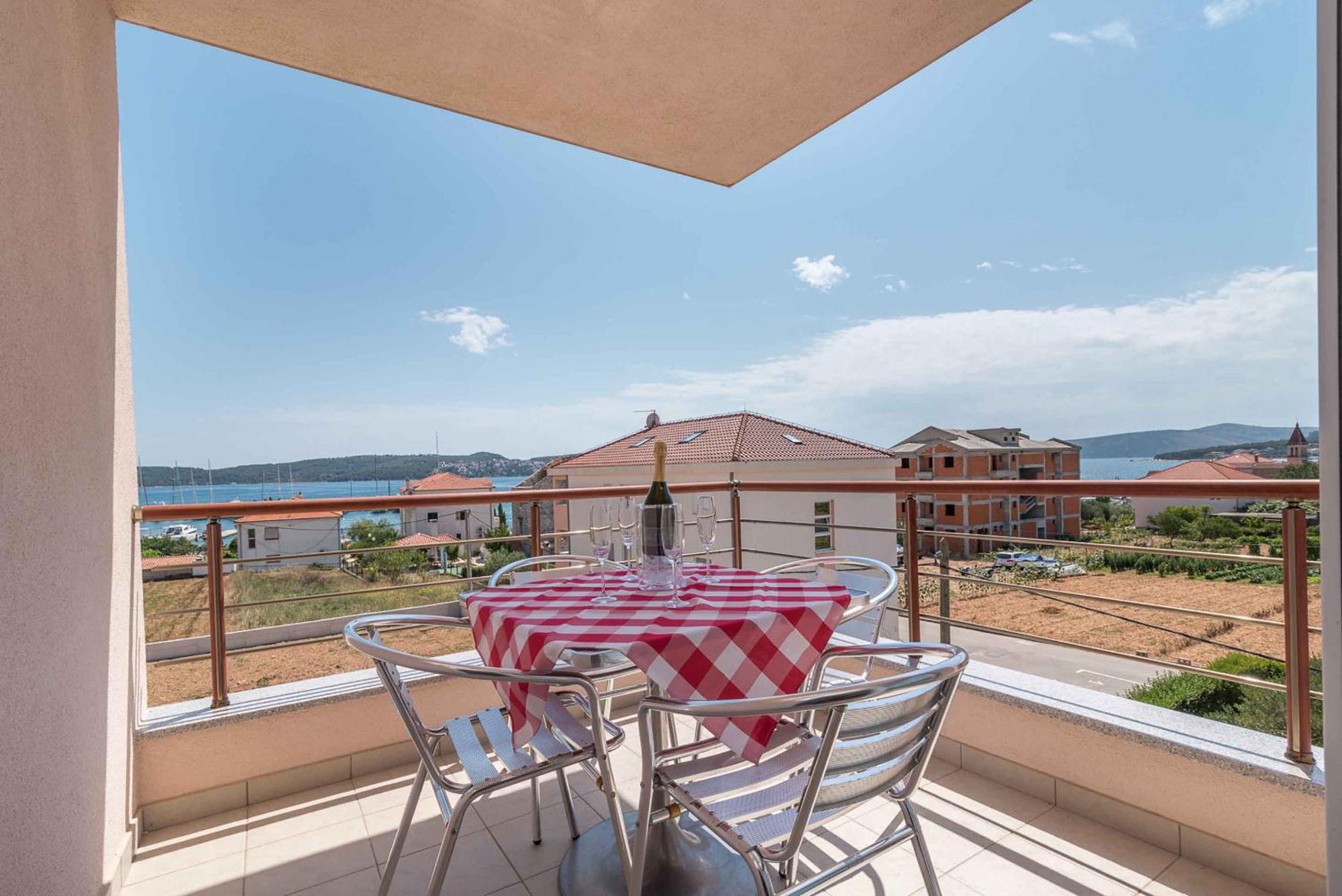 Porto Samaria Holiday Resort Trogir Extérieur photo