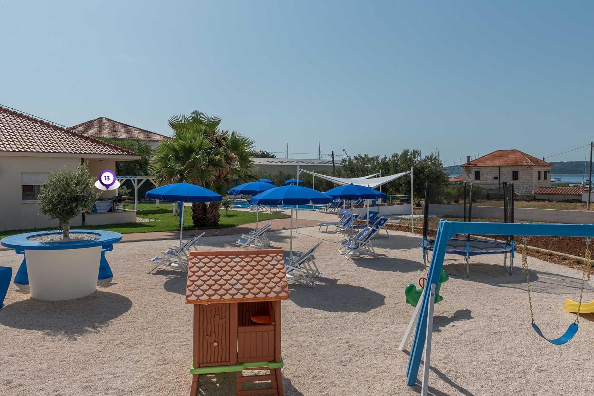 Porto Samaria Holiday Resort Trogir Chambre photo