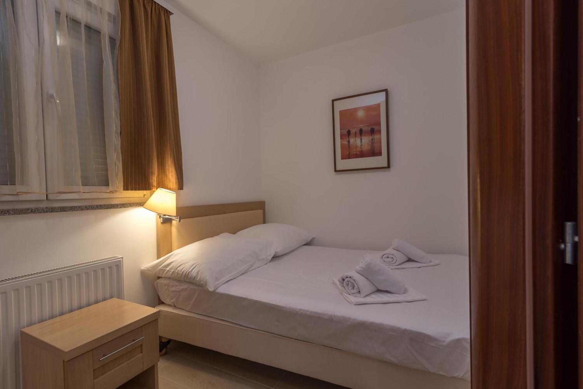Porto Samaria Holiday Resort Trogir Chambre photo